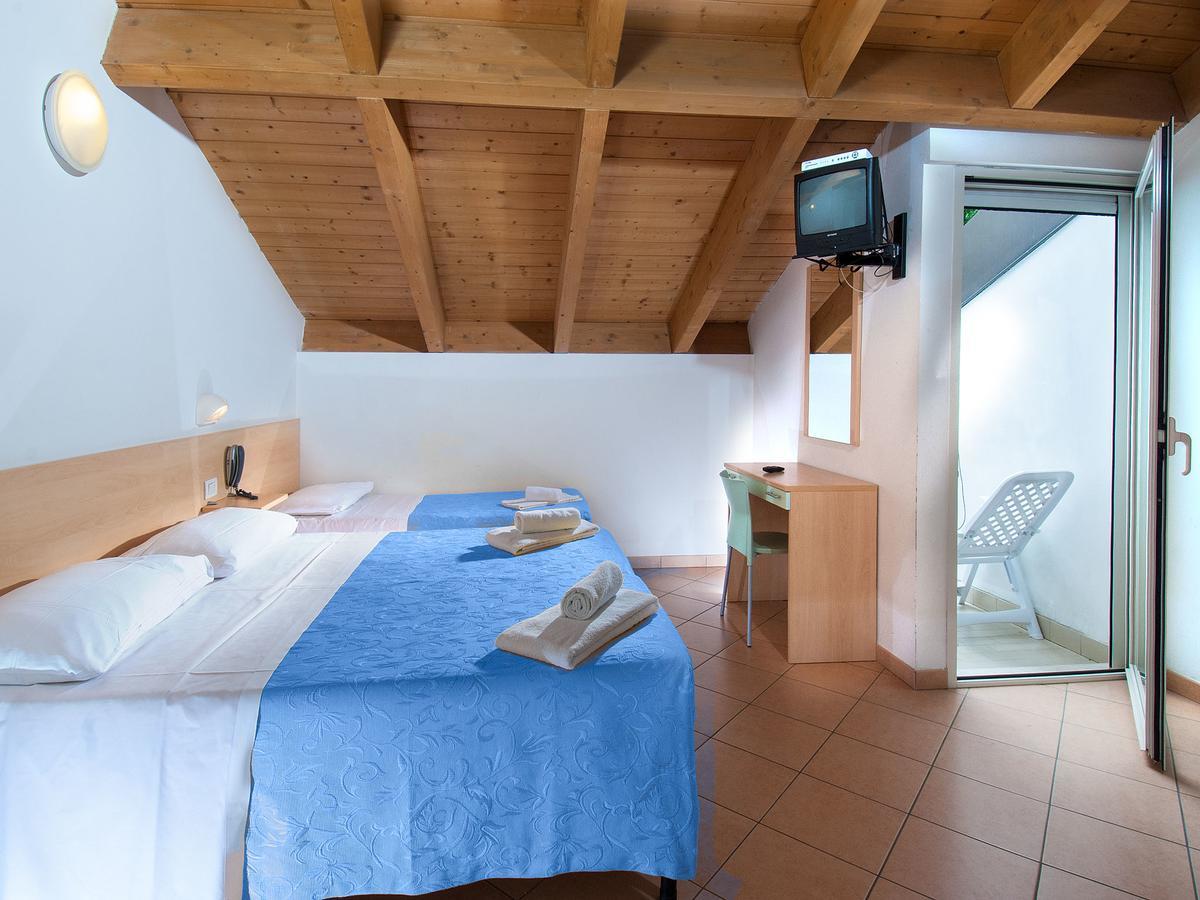 Hotel Miramare Cattolica Esterno foto