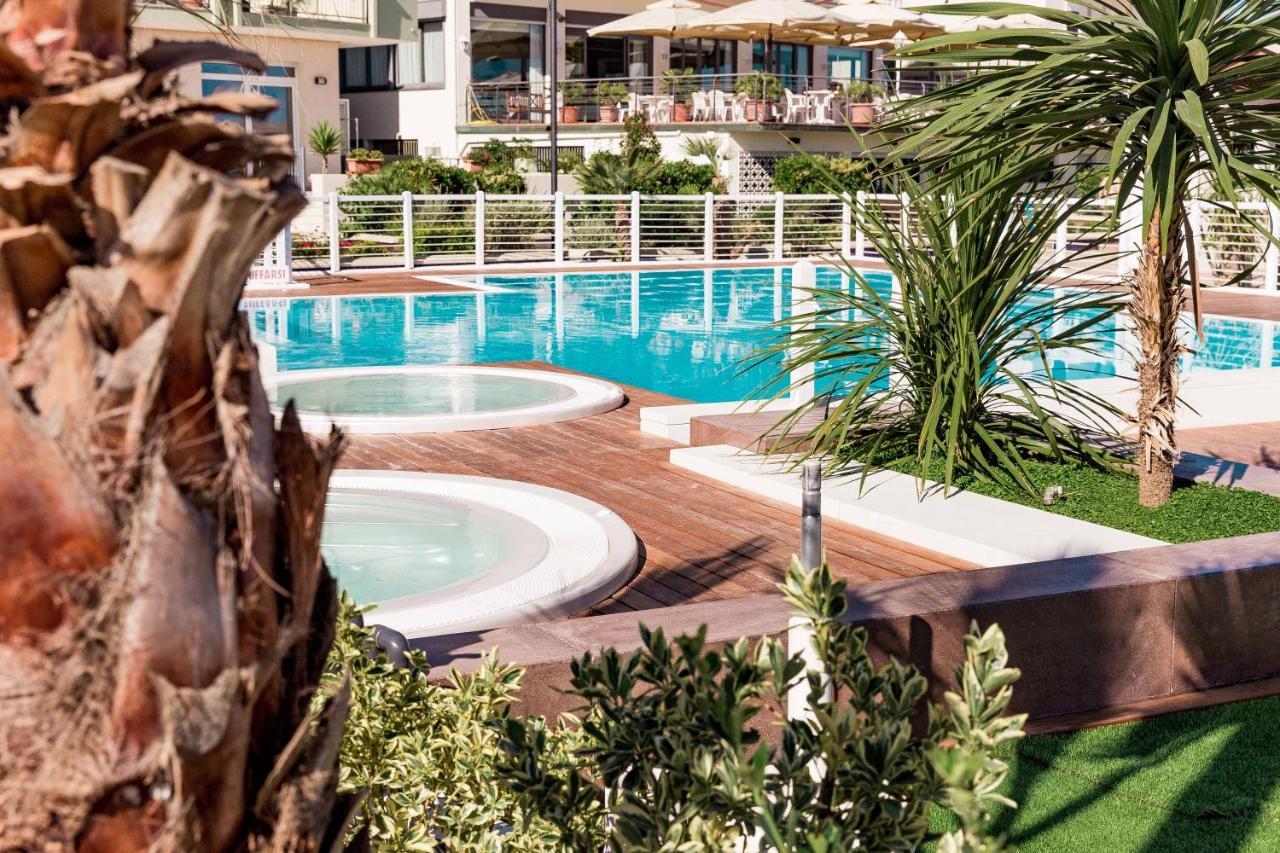 Hotel Miramare Cattolica Esterno foto